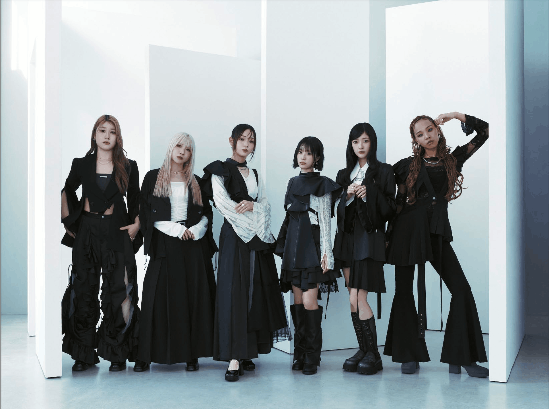Little Glee Monster 集合アー写